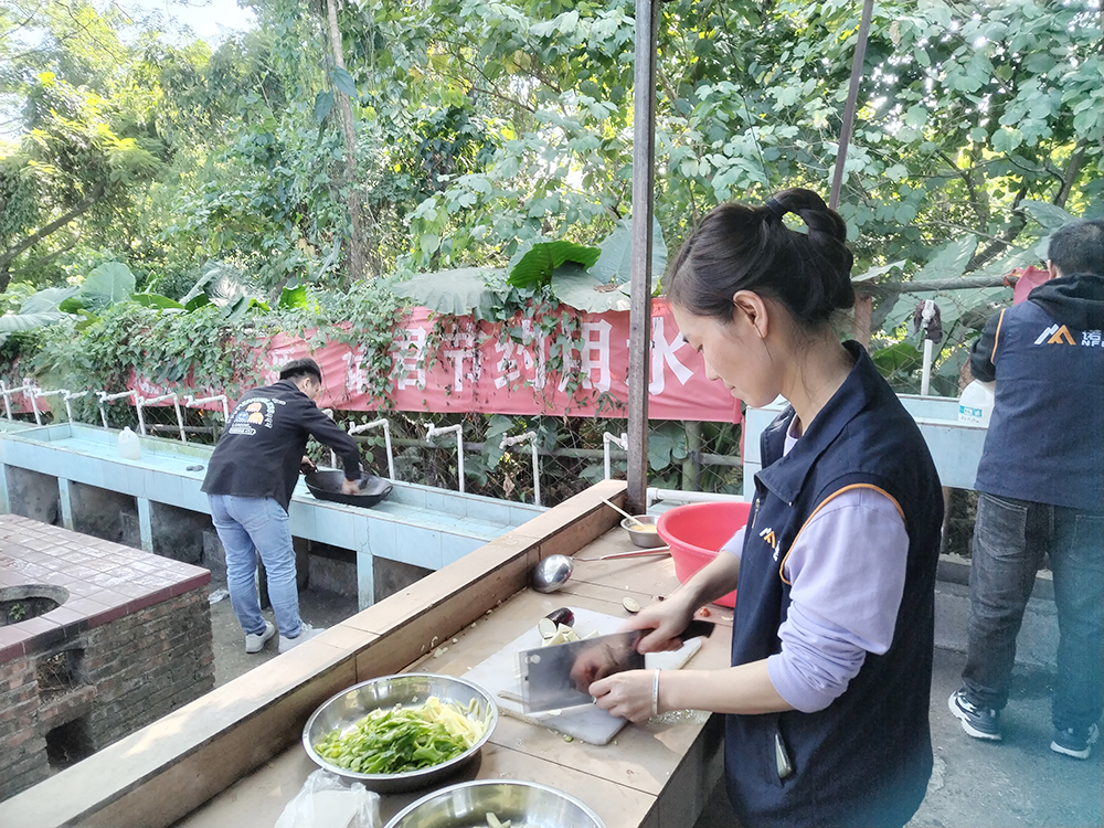 凝心聚力 筑梦未来--J9官网NFION导热团建活动完美绽放