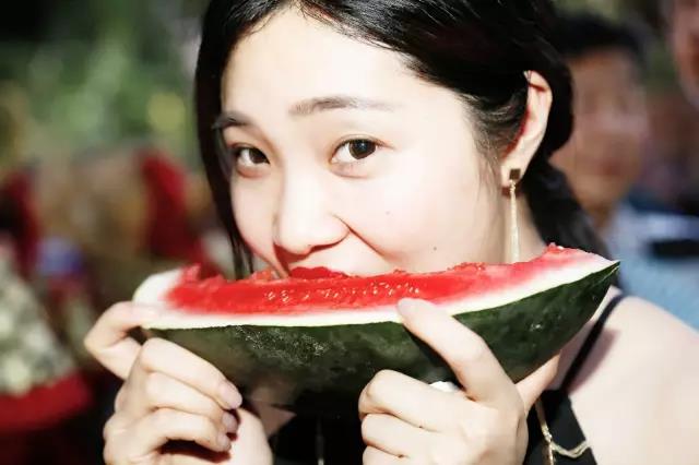 在线黑料吃瓜，揭开明星背后的隐秘面纱
